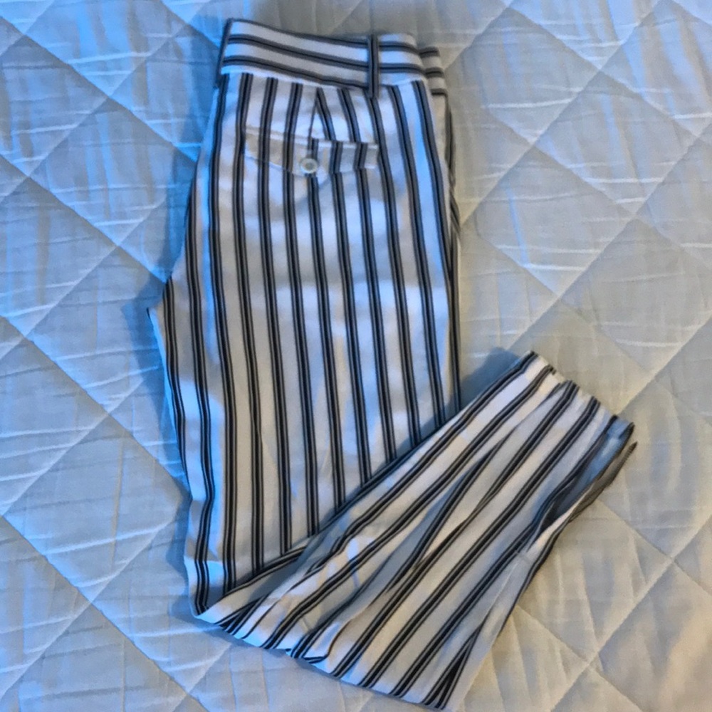 LOFT B&W Striped Pant